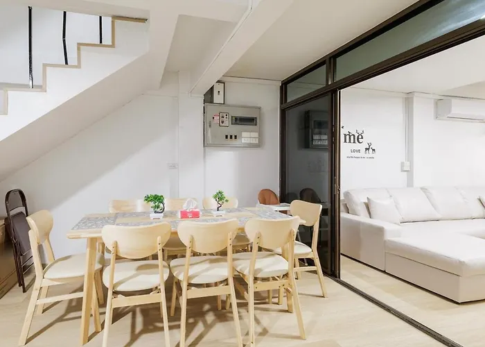 Cozy 5-story House, 2 Mins Walk Bts, Bkk *